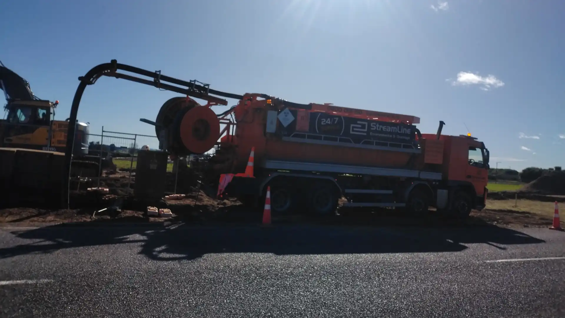 what is hydro excavation? - Vac 02 Hydro excavation on construction site 